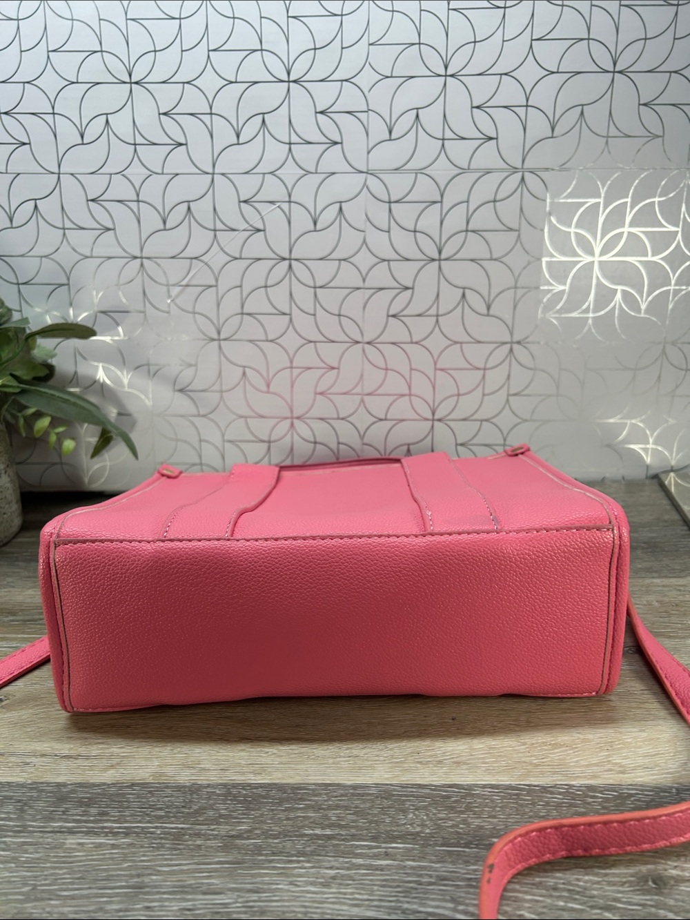 The Tote Bag pink tote - Picture 3 of 11